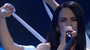 Ксения Коробкова - А любовь-то лебедем