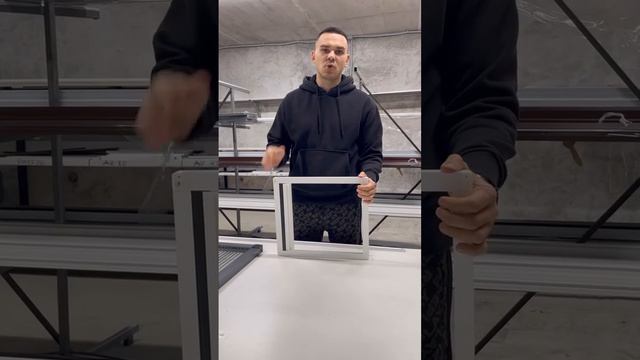 Москитная сетка плиссе от 2500р на окна! MOSKITOS