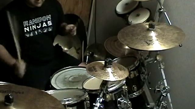 Drum Improvisation with my Mapex Orion Kit смотреть онлайн