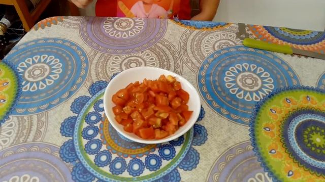 PASTA FREDDA FARFALLE CON VERDURE E POLLO RICETTA ESTIVA смотреть онлайн