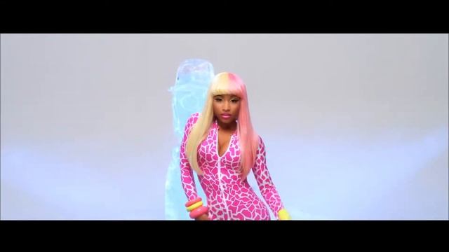 Nicki Minaj - Super Bass Ft. Ester Dean смотреть онлайн