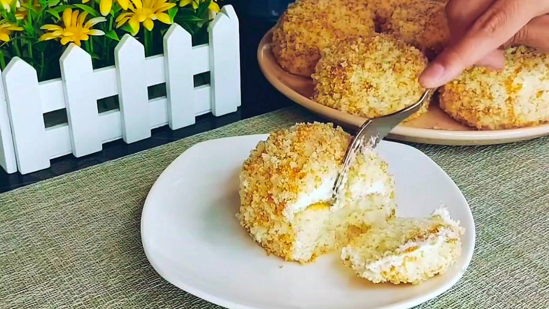 ОЧЕНЬ ВКУСНО И ПРОСТО
Обязательно приготовьте для своей семьи пирожные с кремом! смотреть онлайн