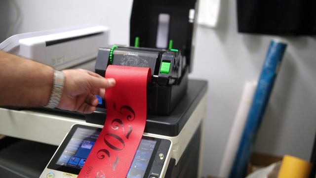 Печать ленты на термотрансферном принтере