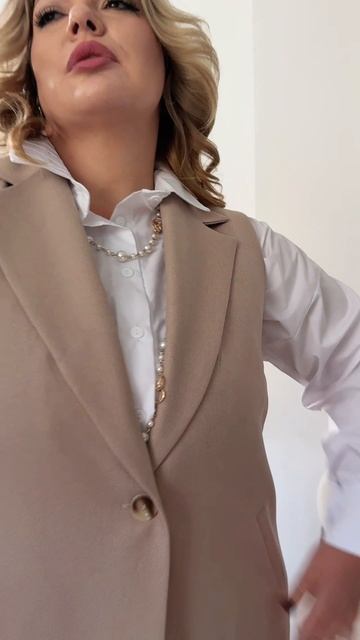 Жилет удлиненный с одной пуговкой смотреть онлайн