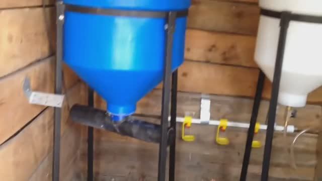 Шнек автоматическая профессиональная кормушка для сельскохозяйственных животных смотреть онлайн