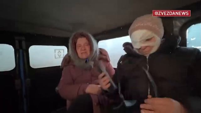 🏴☠️ВСУ убили практически всех мужчин в курском селе Николаево-Дарьино, чудом спасся только один. смотреть онлайн