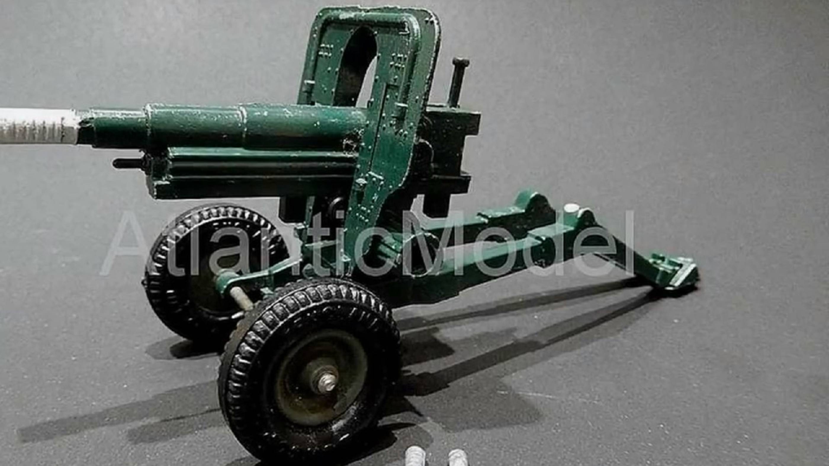 солдатики Britains Итальянская 105 мм гаубица WWII смотреть онлайн