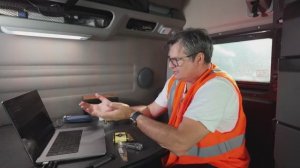 Не спать, работать – ночная битва водителя с грузом в Лос-Анджелесе