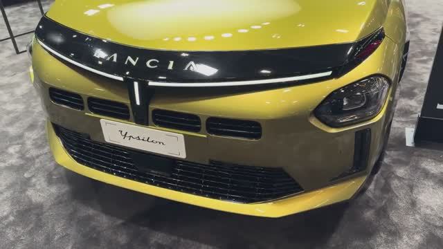 Lancia Ypsilon 2025 обзор