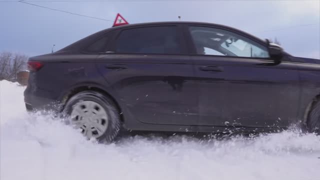 Стать водителем в Кирове проще, чем ты думаешь. Автошкола смотреть онлайн