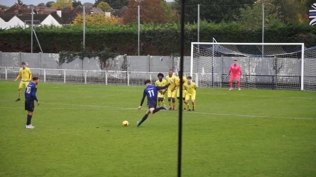 Elis Watts (Met Police) Vs Sutton Common Rovers смотреть онлайн