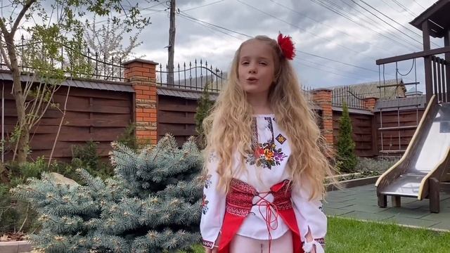 Он-лайн проєкт Віри Майбороди НАРОДНІ ПІСНІ ЯК СТОРІНКИ ІСТОРІЇ Головчук Соломія "Ой ходила дівчина смотреть онлайн