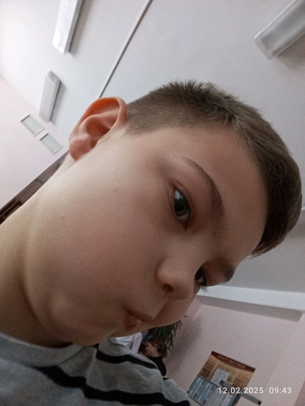 в школе шестиминутный Стрим смотреть онлайн