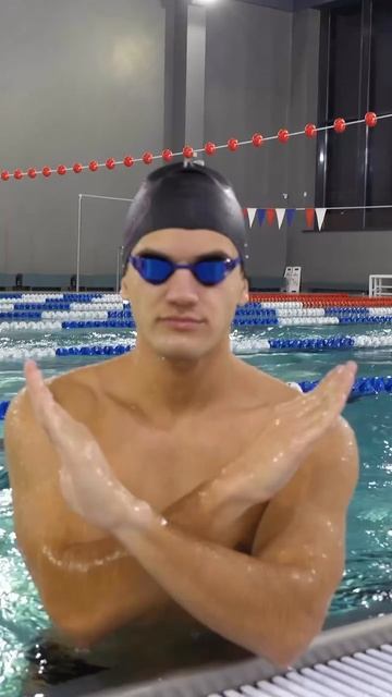 Правильное положение корпуса при плавании кролем🏊🏼♂️ смотреть онлайн