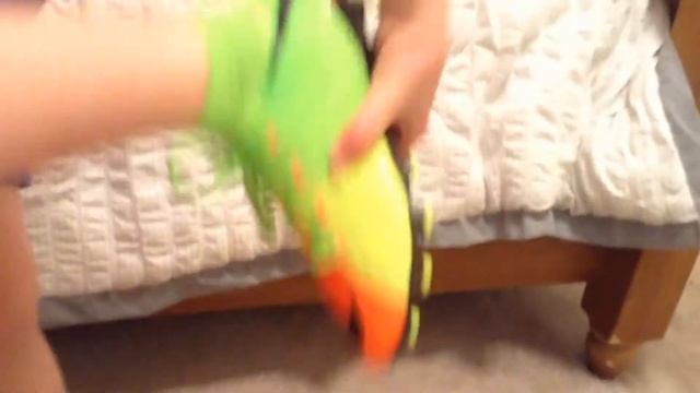 NEW FOOTBALL BOOTS/SOCCER CLEATS 😄😄😄 смотреть онлайн