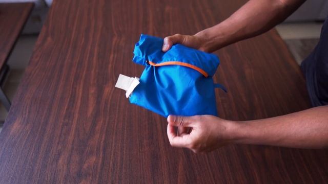 Still STRUGLING to fold??? | Packing and Unpacking | QUECHUA NH100 RAIN JACKET смотреть онлайн