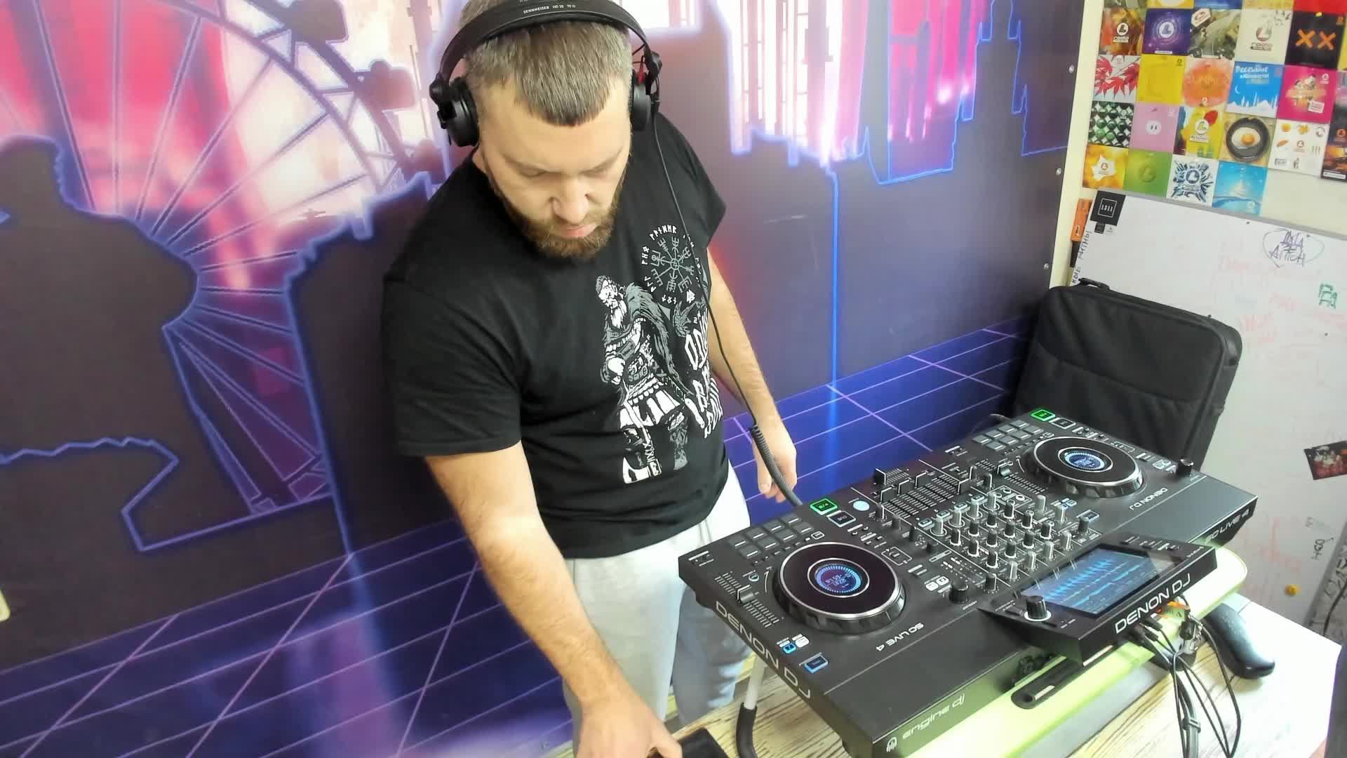 Живые игры 12.02.25 смотреть онлайн