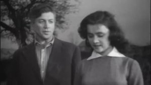 Где тропа за рекой запорошена