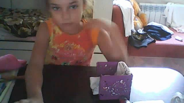 ета снимает ксюша пака .ета канал ксюша карамелька. смотреть онлайн