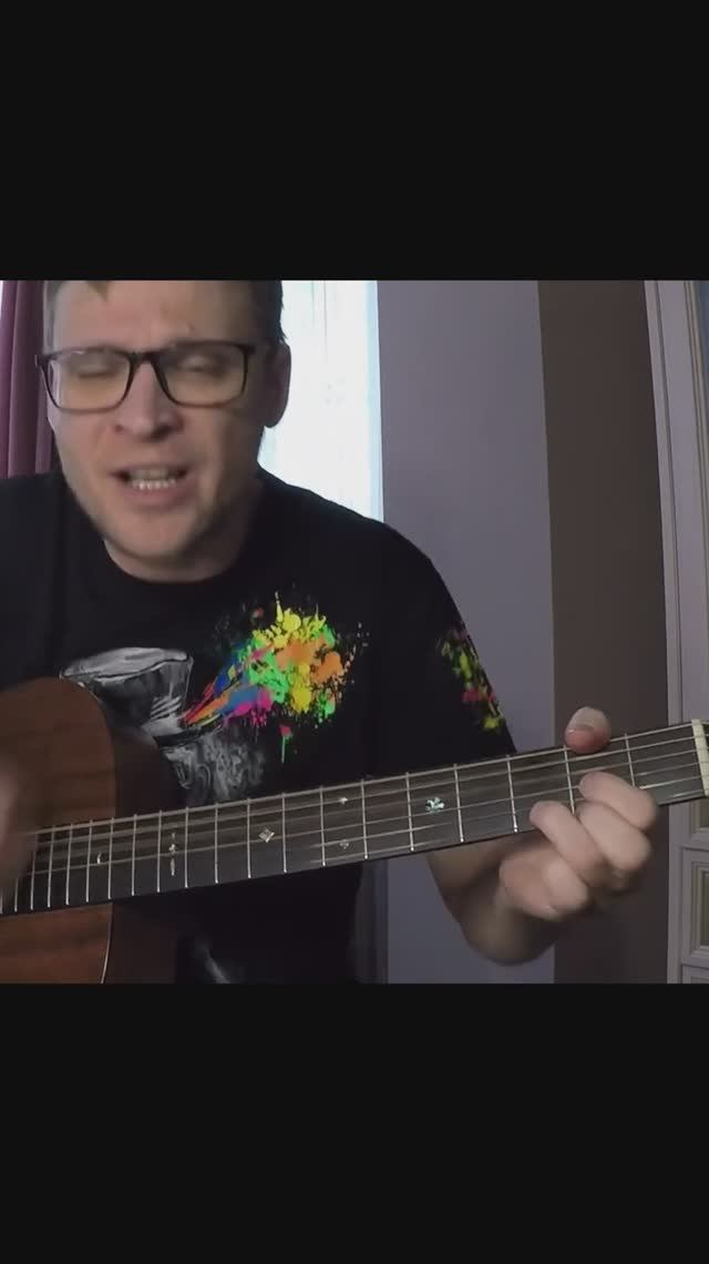 Кукла с человеческим лицом #гитара #кавернагитаре #гитаракавер #песняподгитару #covers #кавер смотреть онлайн