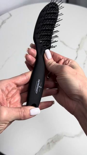 Лучшая скелетная щётка для объёмной укладки IPARIKMAHER