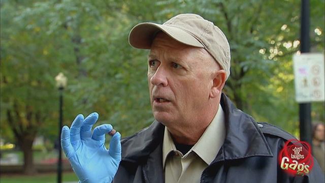 Deer Poop Interpretation Prank смотреть онлайн