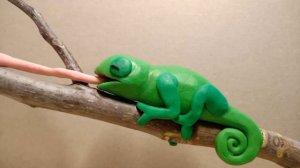 Пластилиновый мультфильм про хамелеона Лёлика