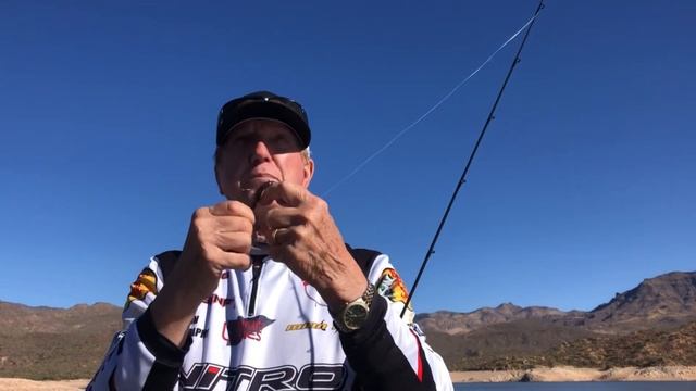 Winter Fishing with 5150 Worms смотреть онлайн