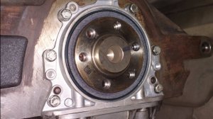 Замена заднего сальника коленвала Шкода Октавия