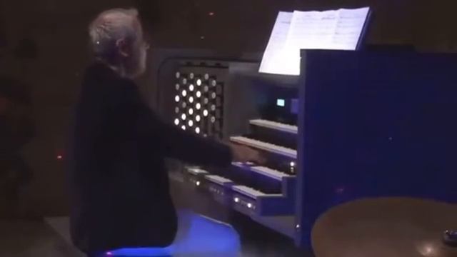 JEAN-MICHEL JARRE | CHANTS MAGNÉTIQUES PART III | ORGAN MEETS DRUMS смотреть онлайн