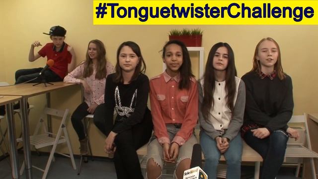 Tongue-twister Challenge: карасёнок и раскраска (rap style) смотреть онлайн