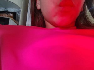 придумала песню