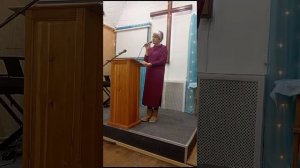 Смотрю на голгофский крест✝️