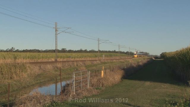 High speed EMU tilt train : Australian trains and railroads : Queensland смотреть онлайн