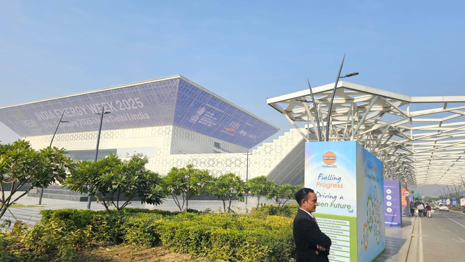 День на 🇮🇳 INDIA ENERGY WEEK 2025 заложил основу для динамичного будущего! смотреть онлайн