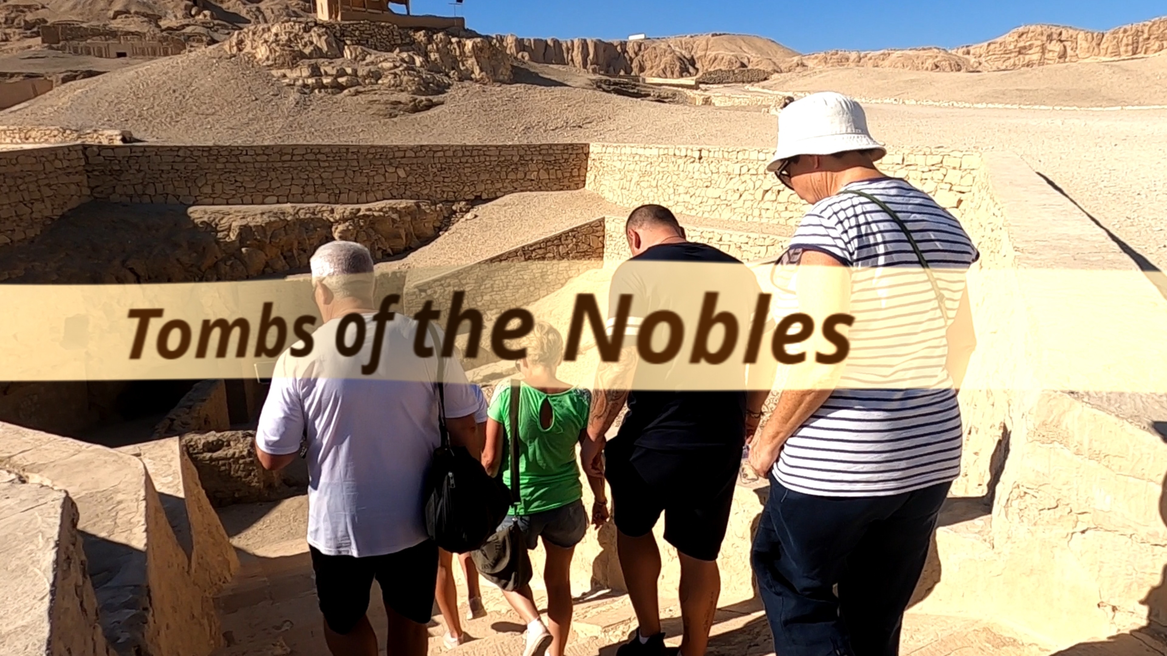 Экскурсия в Гробницы знати в Луксоре.