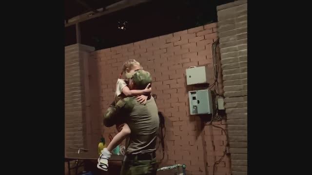 Мама скажи, что такое война - OiN Одни из Нас смотреть онлайн