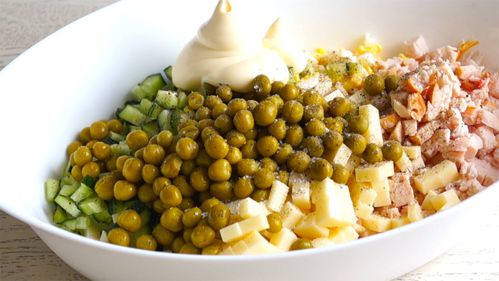 Вкусный салат "Тамерлан" за пять минут| Из "ничего" - потрясающий вкус смотреть онлайн