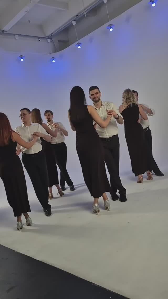 Съёмки по Кизомбе в Белгороде! Школа танцев Dance Life смотреть онлайн