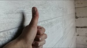 Ламинат на стену в прихожую частного дома