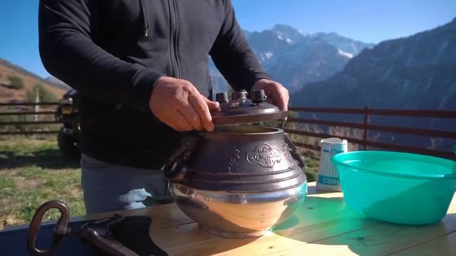 GRILLED TURKEY. TURKEY MEAT on CHARCOAL. смотреть онлайн