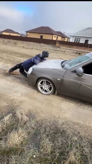 Geely atlas vs Приора