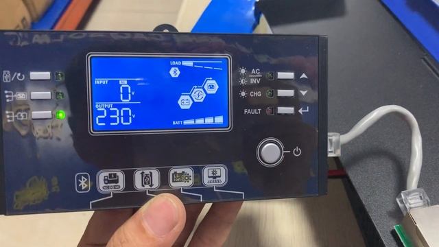 Máy inverter Off-Grid Axpert Vm III dòng máy OFF cao cấp của voltronic смотреть онлайн
