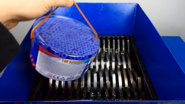 СЛИЗЬ против ИЗМЕЛЬЧИТЕЛЯ! смотреть онлайн