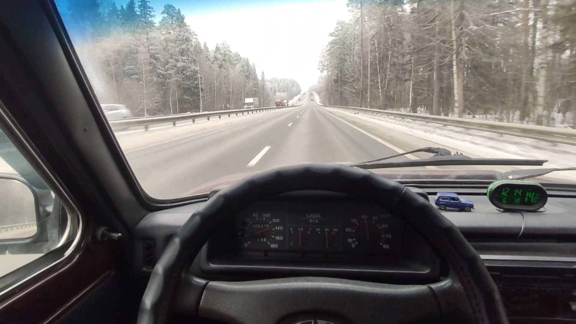 Блин, зачем посмотрел на Тревал, когда есть Нива?) смотреть онлайн