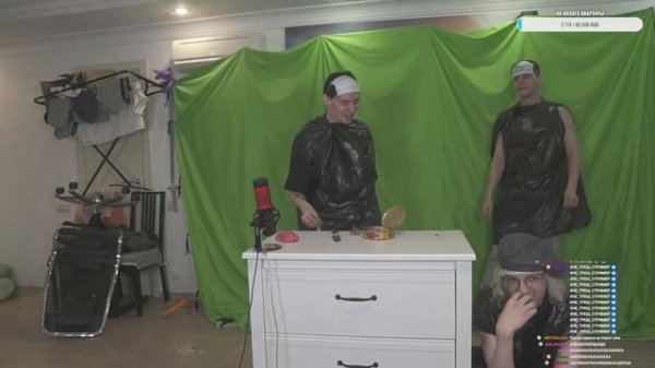 МУХАНДЖАН БЛЕВАНУЛ ОТ СЮРСТРЁММИНГ - СЪЕШЬ КВАШЕННУЮ РЫБУ ЧЕЛЛЕНДЖ - MuhanJan, Follentass, Vatarls