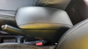 ПОДЛОКОТНИК НА RENAULT LOGAN 2 SANDERO 2 РЕНО ЛОГАН 2 САНДЕРО 2 С МАГНИТОМ