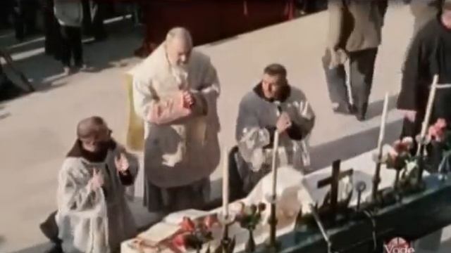 Vade Retro - Padre Pio e la lotta contro il Diavolo смотреть онлайн
