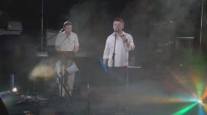 Андрей Картавцев -«Обманщица»(фрагмент онлайн концерта).