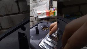 ремонт кофе машины KRUPS  fdb145001d,,убираем ошибку, горящая "вилка со стрелочками".